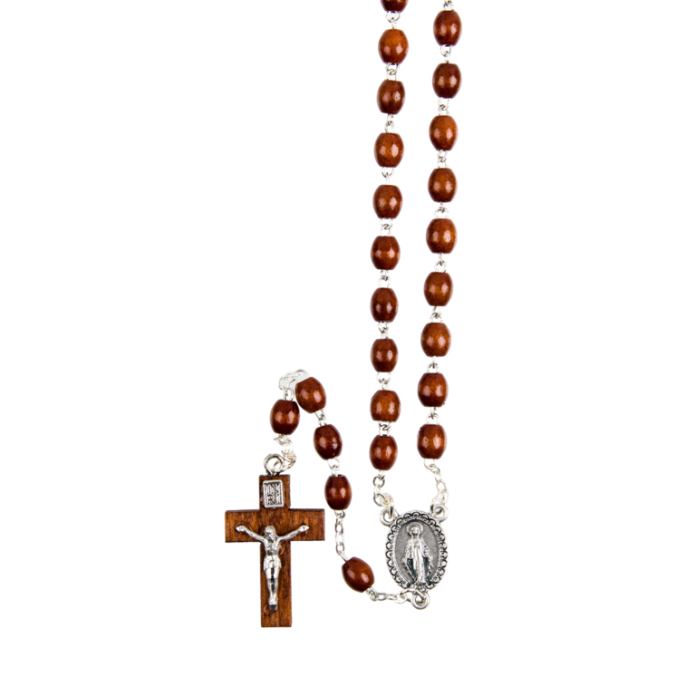 Chapelet grains en bois marron, Ø 7 mm, chaîne couleur argentée, longueur au cœur 33 cm, croix bois avec Christ.