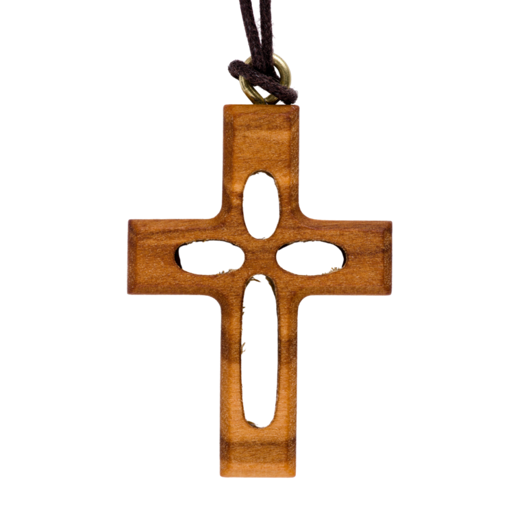 Croix de cou évidée en bois d'olivier H. 4 cm avec cordon cuir 70 cm.