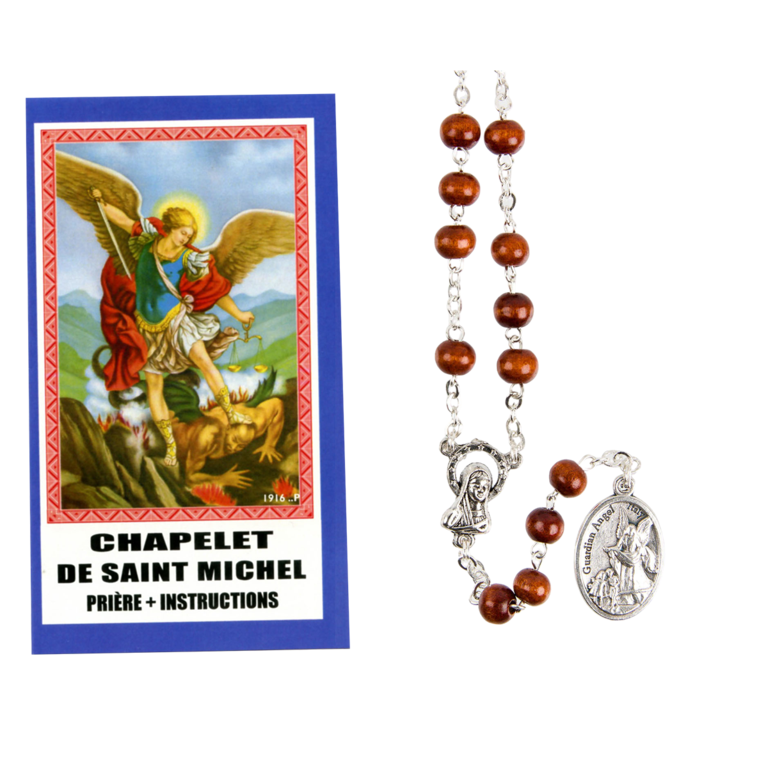 Chapelet de dévotion de saint Michel grains en bois avec notice explicative, livré en sachet individuel.