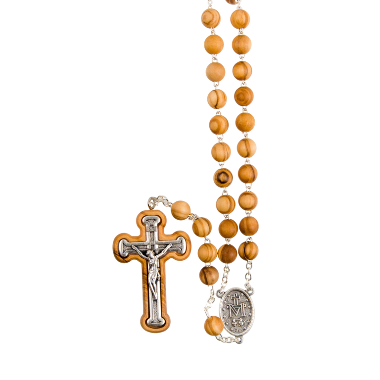 Chapelet grains en bois d´olivier Ø 9 mm, chaîne couleur argentée,  longueur au cœur 37 cm, croix avec Christ.