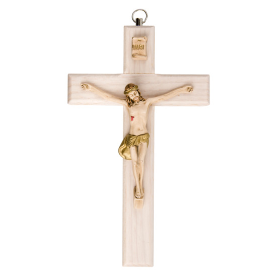 Crucifix en bois clair avec Christ en résine style bois.