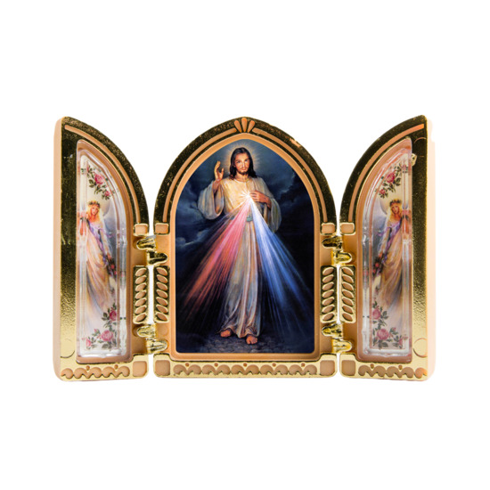 Triptyque en plastique couleurs assorties à poser H.6.5x9 cm avec image, plusieurs saints.