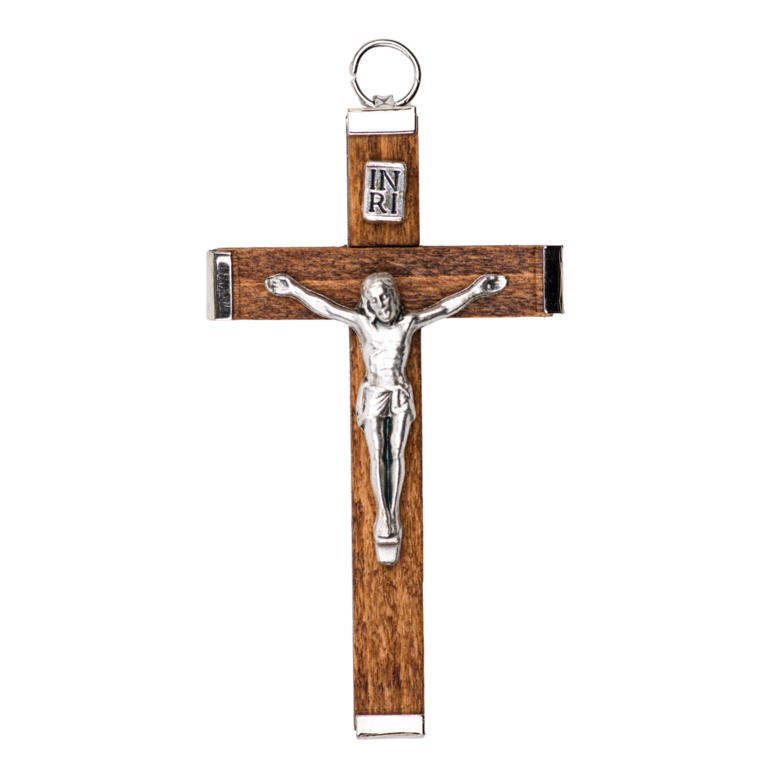 Croix de cou en bois sertie de métal avec Christ couleur argentée H. 6 cm.