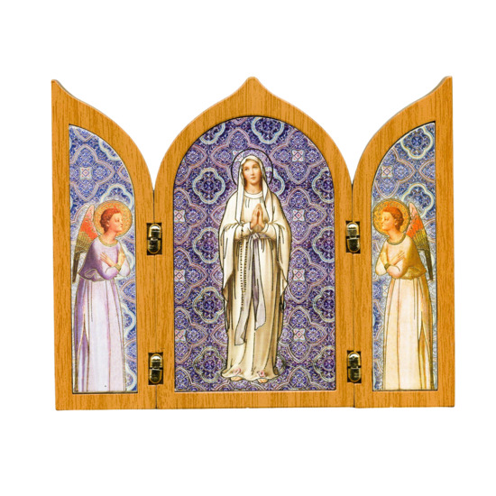 Triptyque en plastique façon bois à poser H. 10 x 12,5 cm avec image, plusieurs saints.