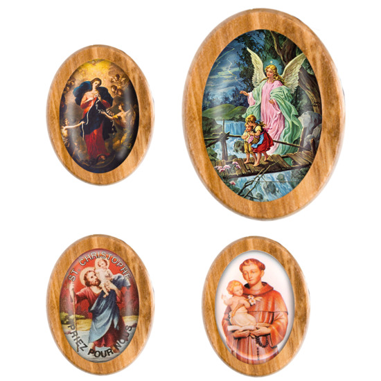 Plaque auto en bois d'olivier forme ovale  H. 4 x 3 cm avec résine, plusieurs saints.