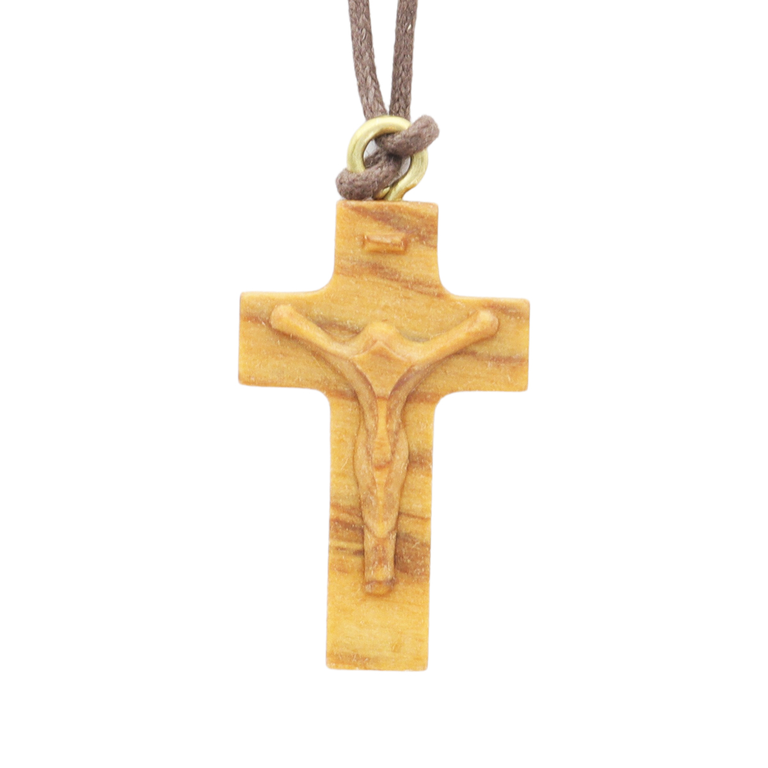 Croix de cou en bois d'olivier avec Christ sculpté et cordon cuir 70 cm. Plusieurs tailles