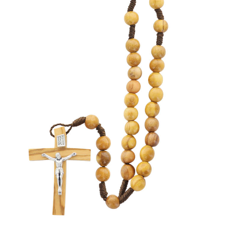 Chapelet sur corde grains en bois d'olivier Ø 7 mm, longueur au cœur 20 cm, croix avec Christ métal. 