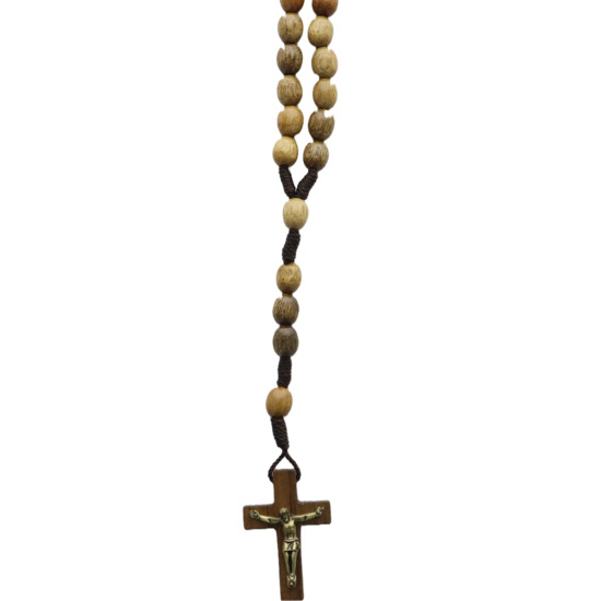 Chapelet sur corde grains ovales Ø 6/8 mm, longueur au coeur 24 cm, croix bois avec Christ