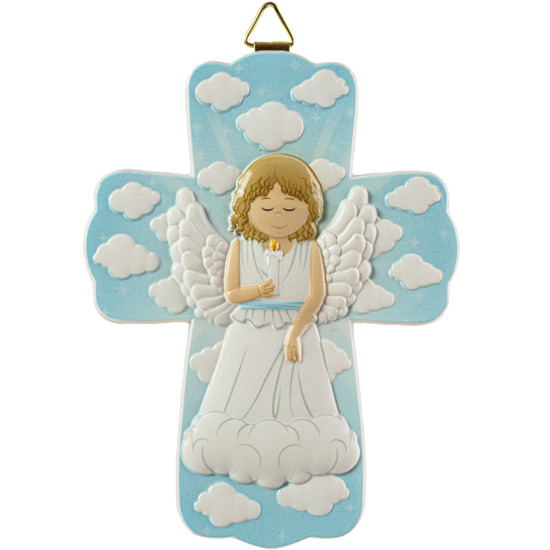 Croix enfantine en résine de couleur bleue à suspendre et Ange en prière avec une bougie, H. 14 x 10.5 cm.  